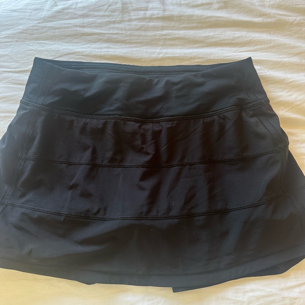 Lululemon black skirt. Size 4
